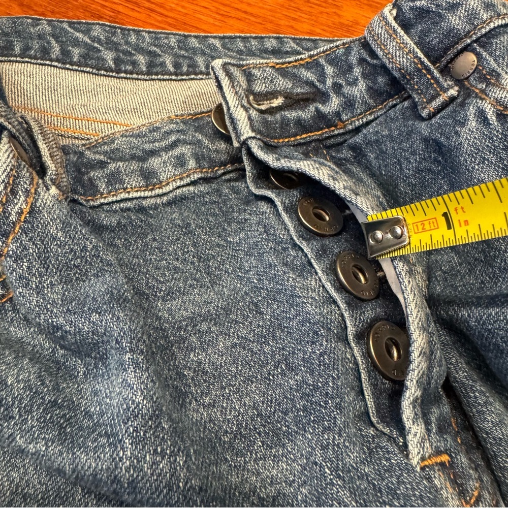 Torrid‎ Classic Denim High Rise Straight Artisan Hem Jeans Mild Distressing 18T - Picture 9 of 12